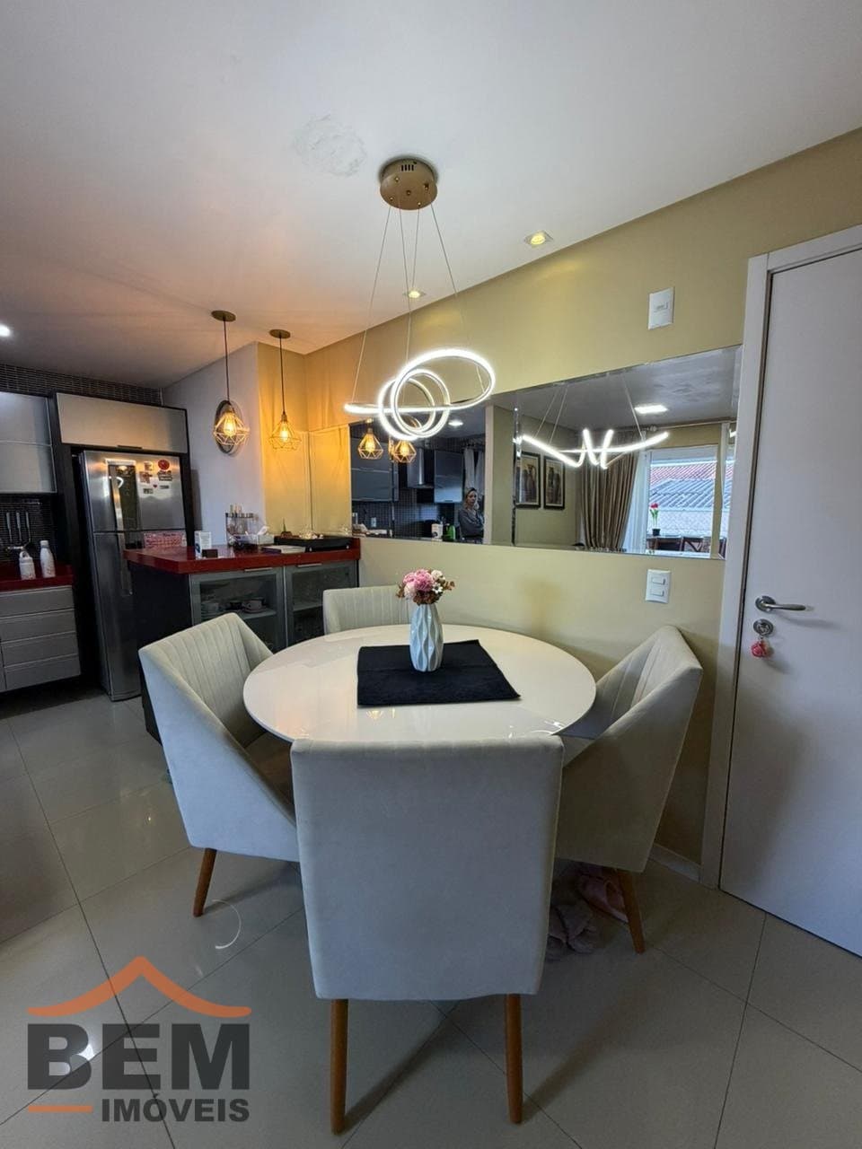 Apartamento à Venda com 2 quartos, 1 vaga no bairro Cidade Nova em Itajaí/SC