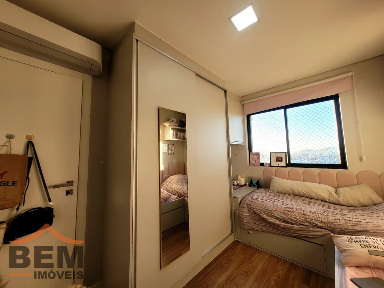 Apartamento para Locação com 2 quartos sendo 1 suíte, 1 vaga no bairro São Judas em Itajaí/SC: 23 - INTERNO