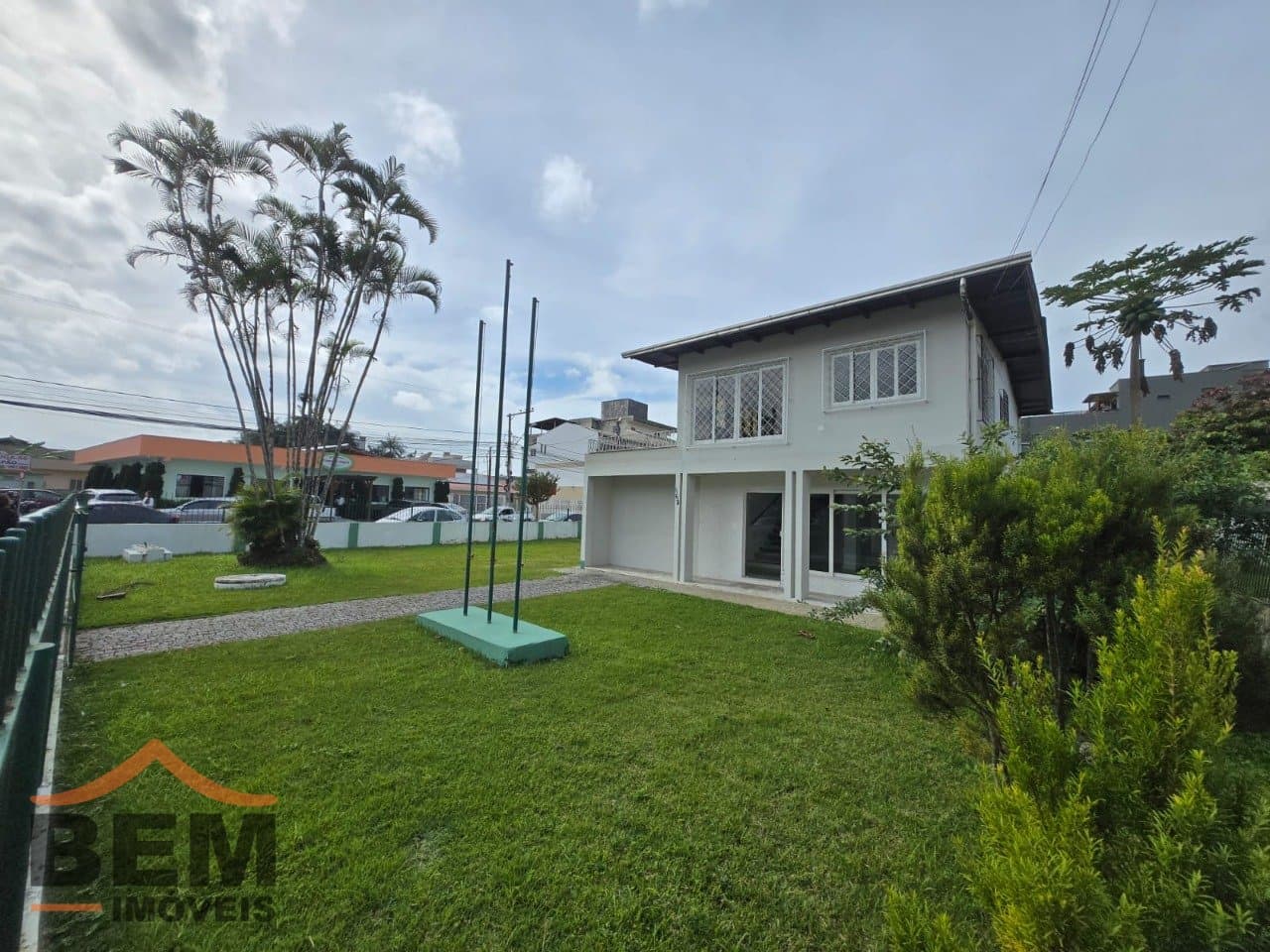 Casa comercial para Locação no bairro Centro em Camboriú/SC: d7cf6ea7-cef7-41d6-9825-9606ca9ce44a
