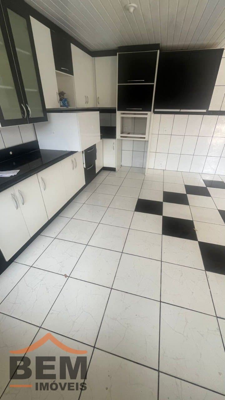 Casa à Venda com 2 quartos, 7 vagas no bairro Sao Vicente em Itajaí/SC