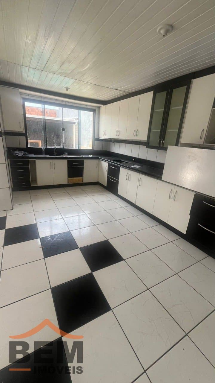 Casa à Venda com 2 quartos, 7 vagas no bairro Sao Vicente em Itajaí/SC