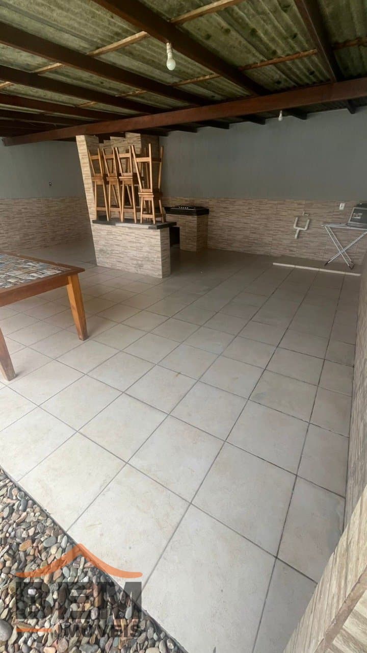 Casa à Venda com 2 quartos, 7 vagas no bairro Sao Vicente em Itajaí/SC