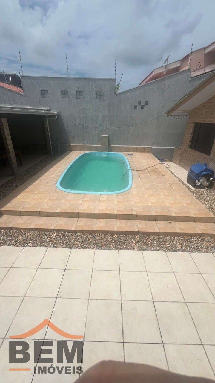 Casa à Venda com 2 quartos, 7 vagas no bairro Sao Vicente em Itajaí/SC