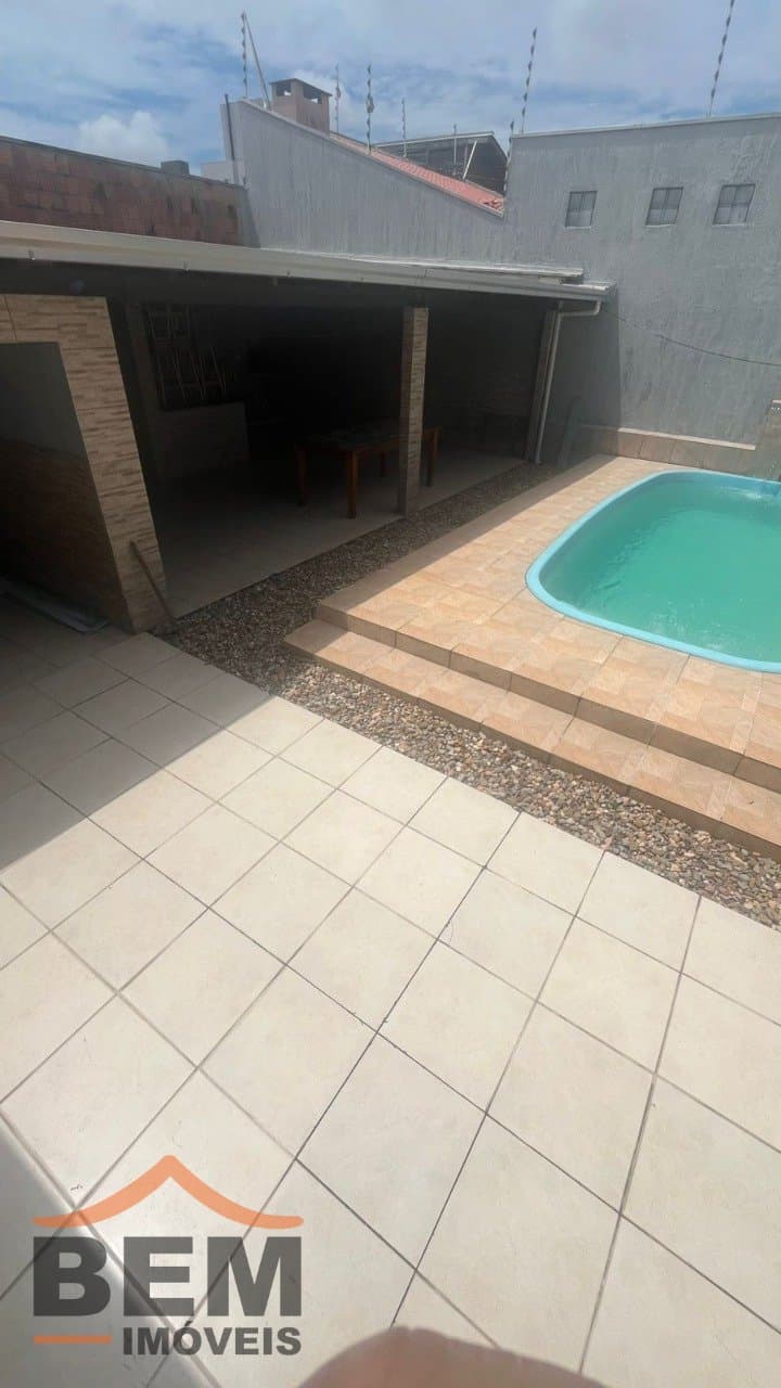 Casa à Venda com 2 quartos, 7 vagas no bairro Sao Vicente em Itajaí/SC