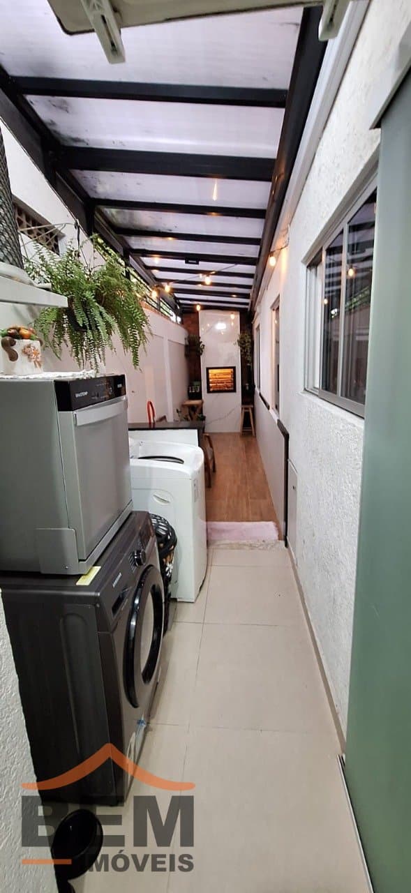 Apartamento à Venda com 3 quartos sendo 1 suíte, 2 vagas no bairro Sao Judas em Itajaí/SC