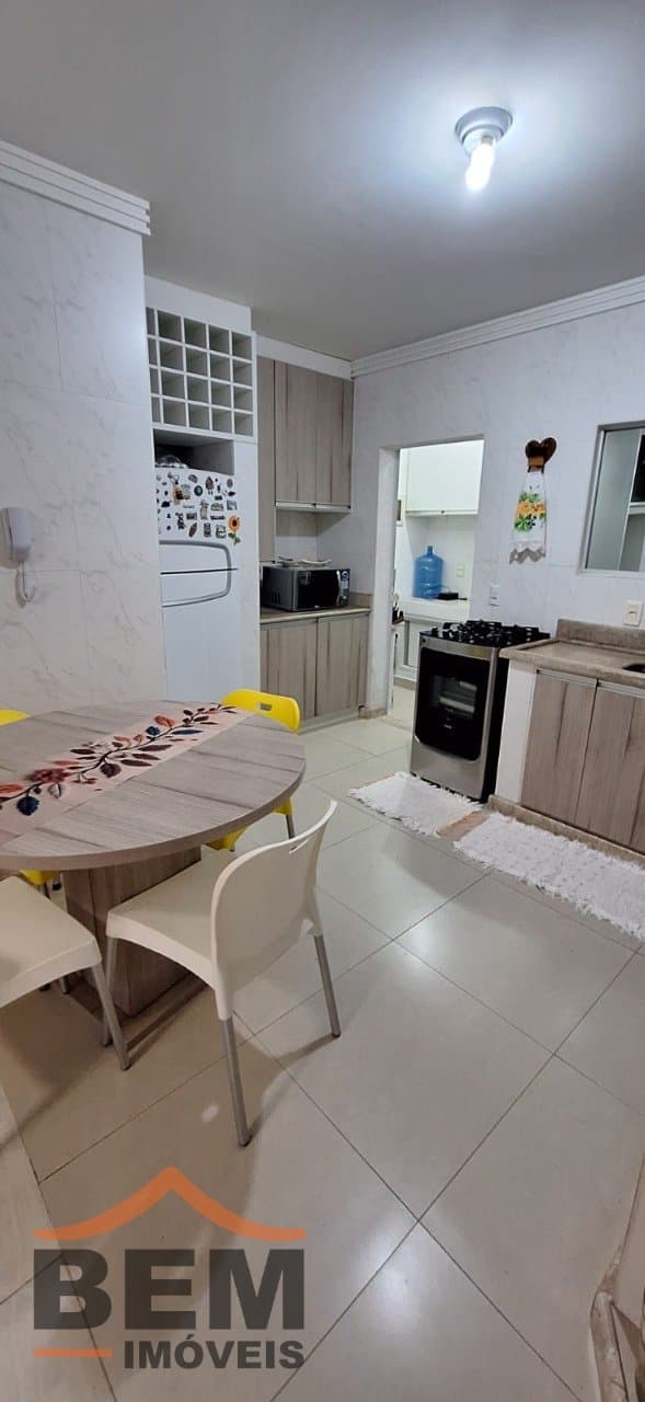 Apartamento à Venda com 3 quartos sendo 1 suíte, 2 vagas no bairro Sao Judas em Itajaí/SC