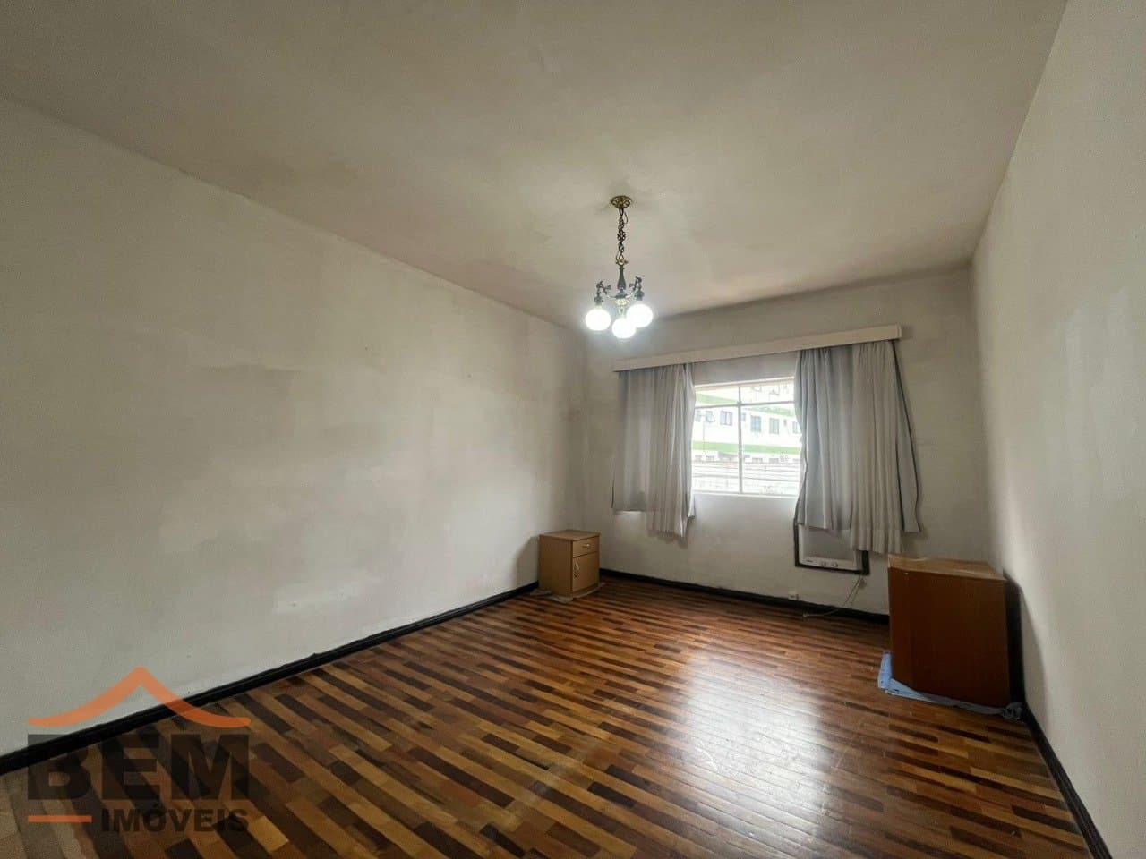 Apartamento para Locação com 4 quartos, 2 vagas no bairro Centro em Itajaí/SC: 17 - DORMITÓRIO 1
