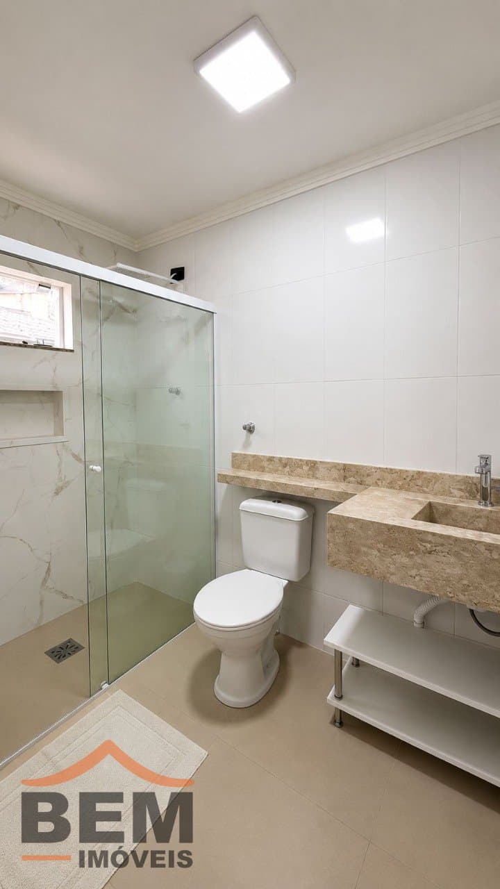 Apartamento à Venda com 3 quartos sendo 1 suíte, 2 vagas no bairro Dom Bosco em Itajaí/SC