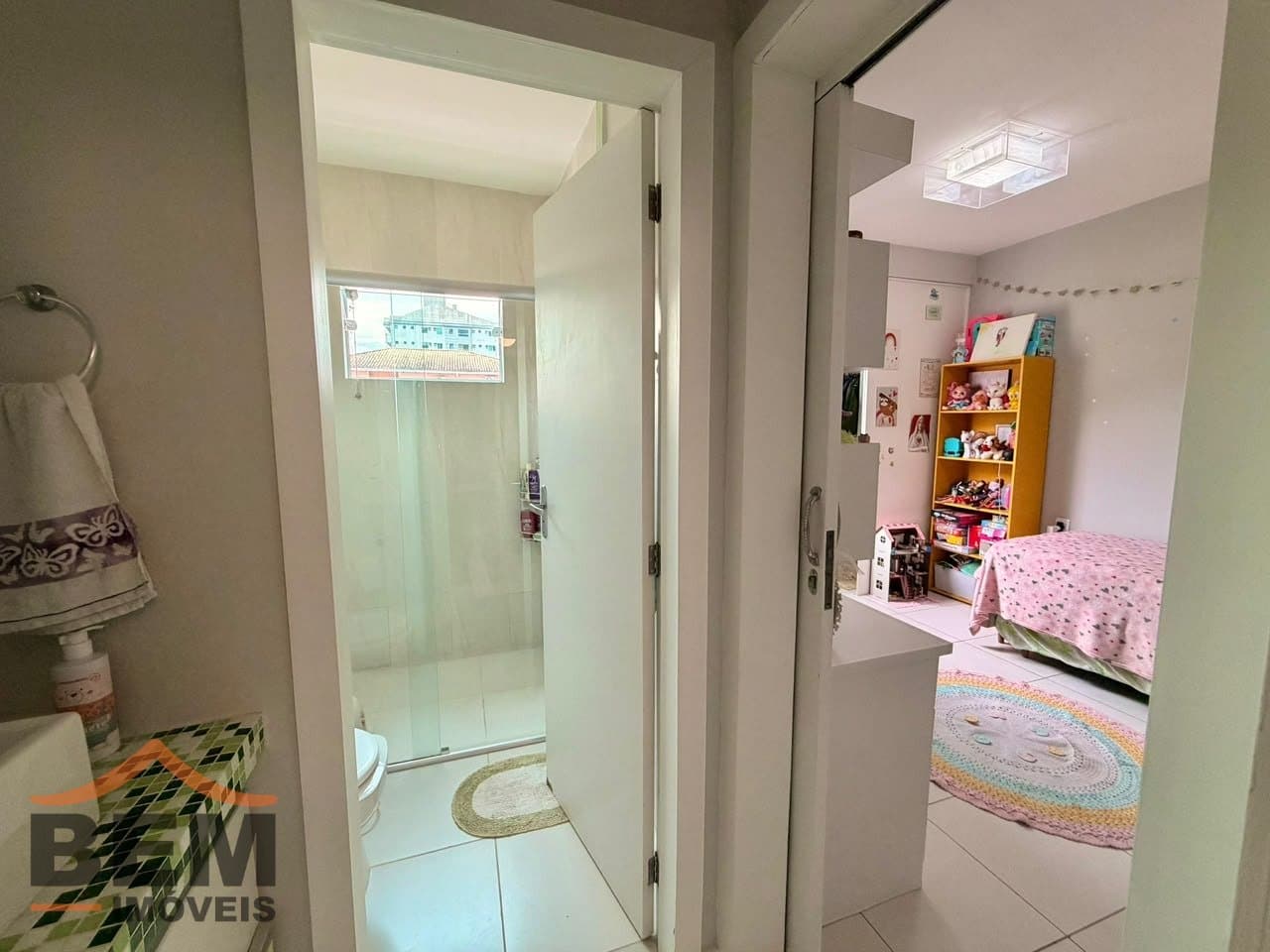 Casa à Venda com 3 quartos sendo 1 suíte, 2 vagas no bairro Ressacada em Itajaí/SC