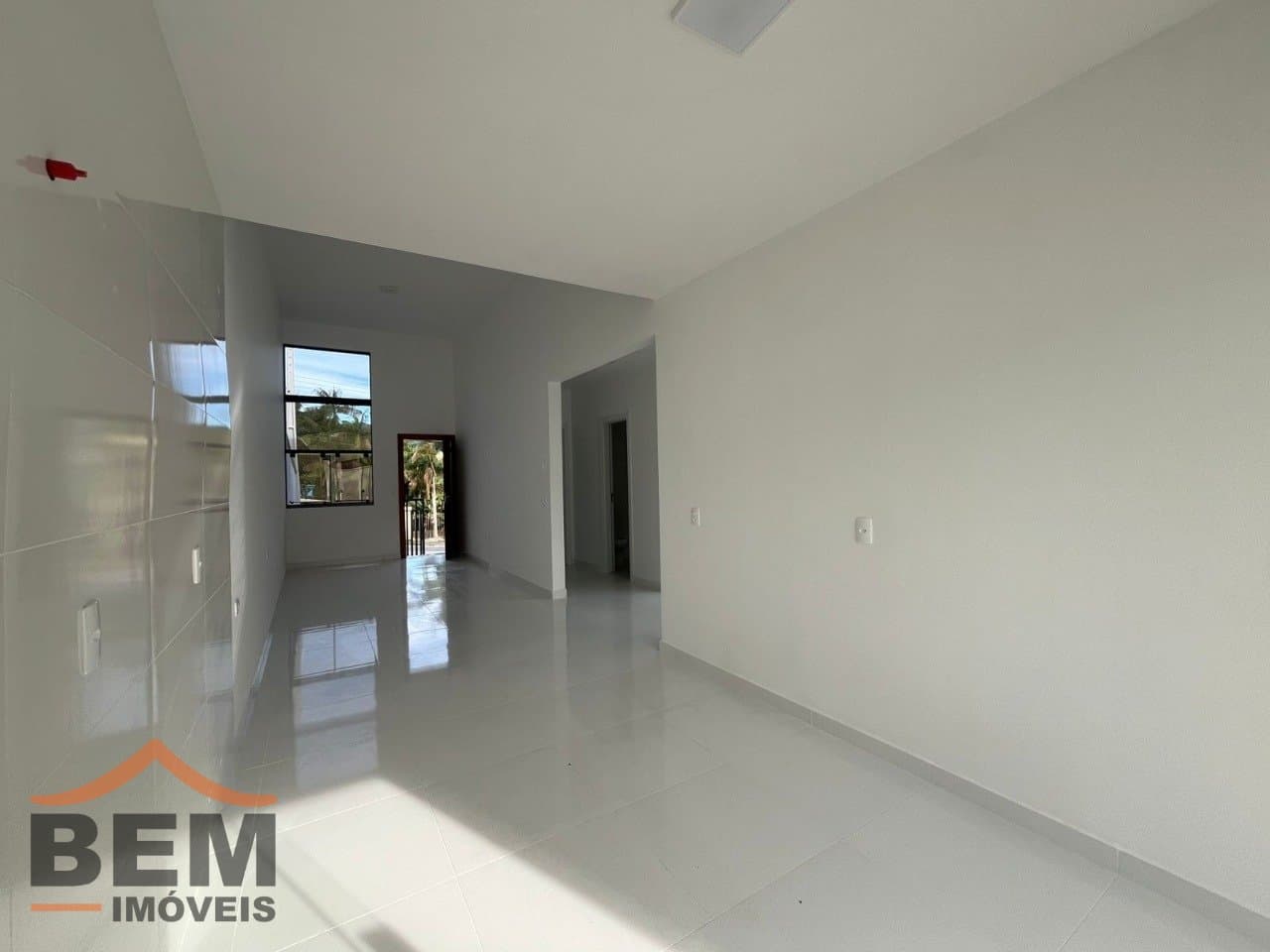 Casa para Locação com 2 quartos sendo 1 suíte, 1 vaga no bairro Itaipava em Itajaí/SC: 07 - COZINHA