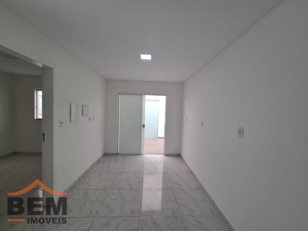 Apartamento para Locação com 2 quartos no bairro Cidade Nova em Itajaí/SC: 6 - INTERNO 