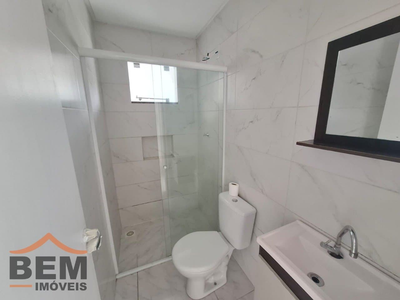 Apartamento para Locação com 2 quartos no bairro Cidade Nova em Itajaí/SC: 10 - BANHEIRO