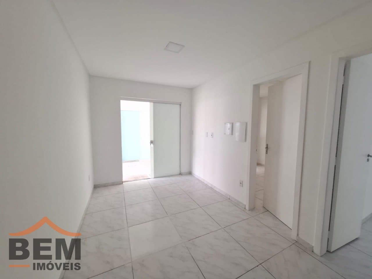 Apartamento para Locação com 2 quartos no bairro Cidade Nova em Itajaí/SC: 8 - INTERNO