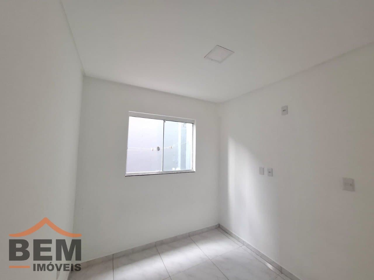 Apartamento para Locação com 2 quartos no bairro Cidade Nova em Itajaí/SC: 11 - DORMITÓRIO 02
