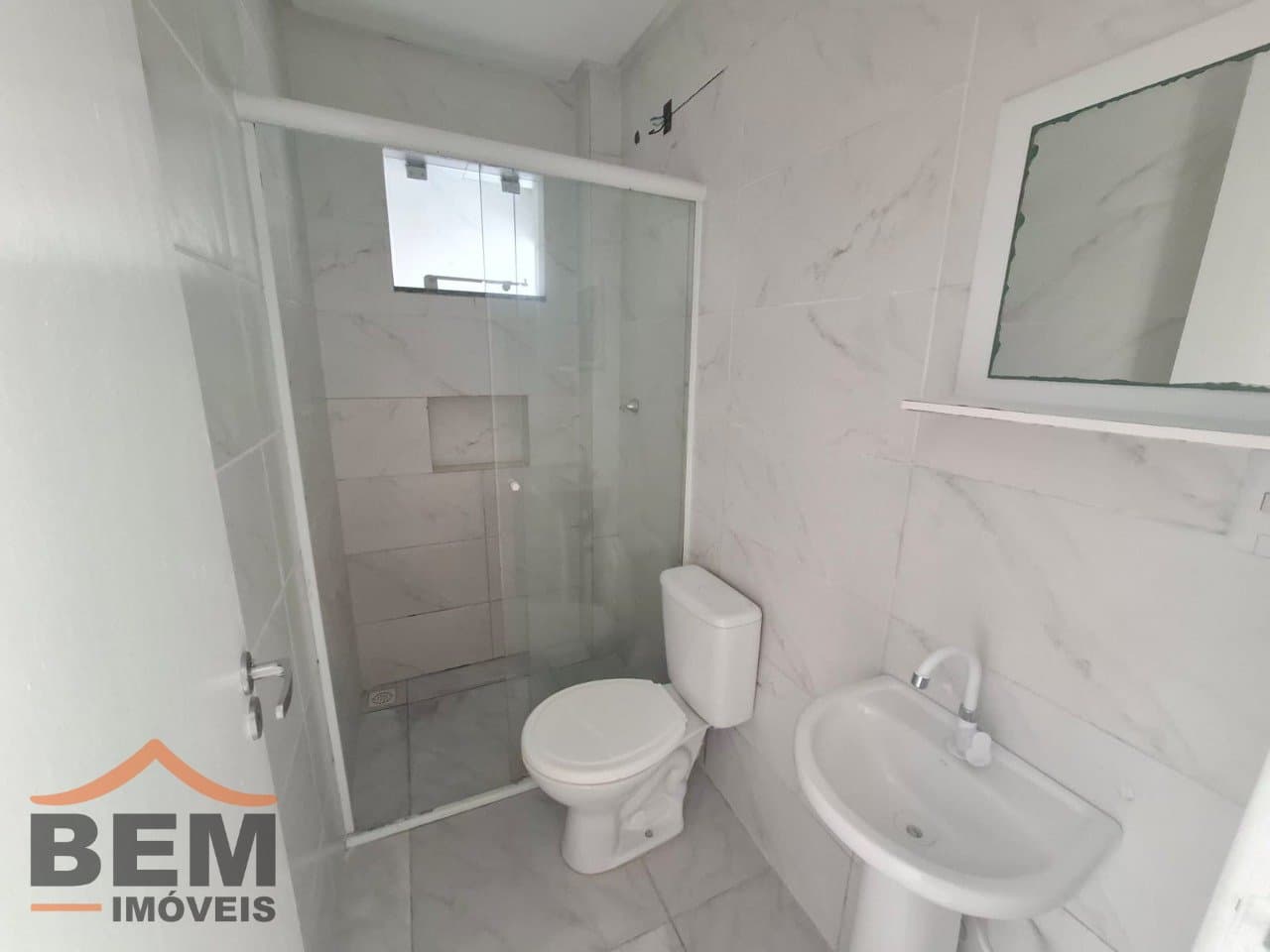 Apartamento para Locação com 2 quartos no bairro Cidade Nova em Itajaí/SC: 9 - BANHEIRO