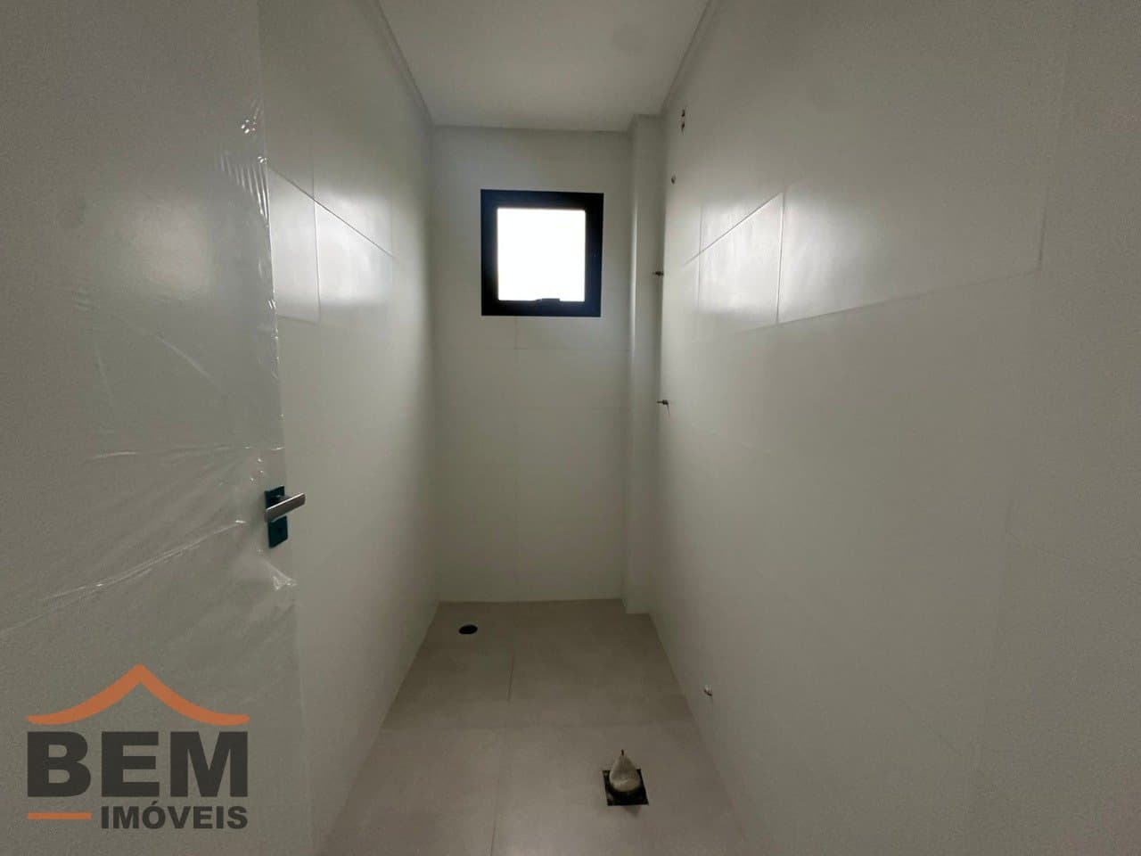 Apartamento à Venda com 2 quartos sendo 1 suíte no bairro Centro em Camboriú/SC: WhatsApp Image 2026-06-24 at 17.52