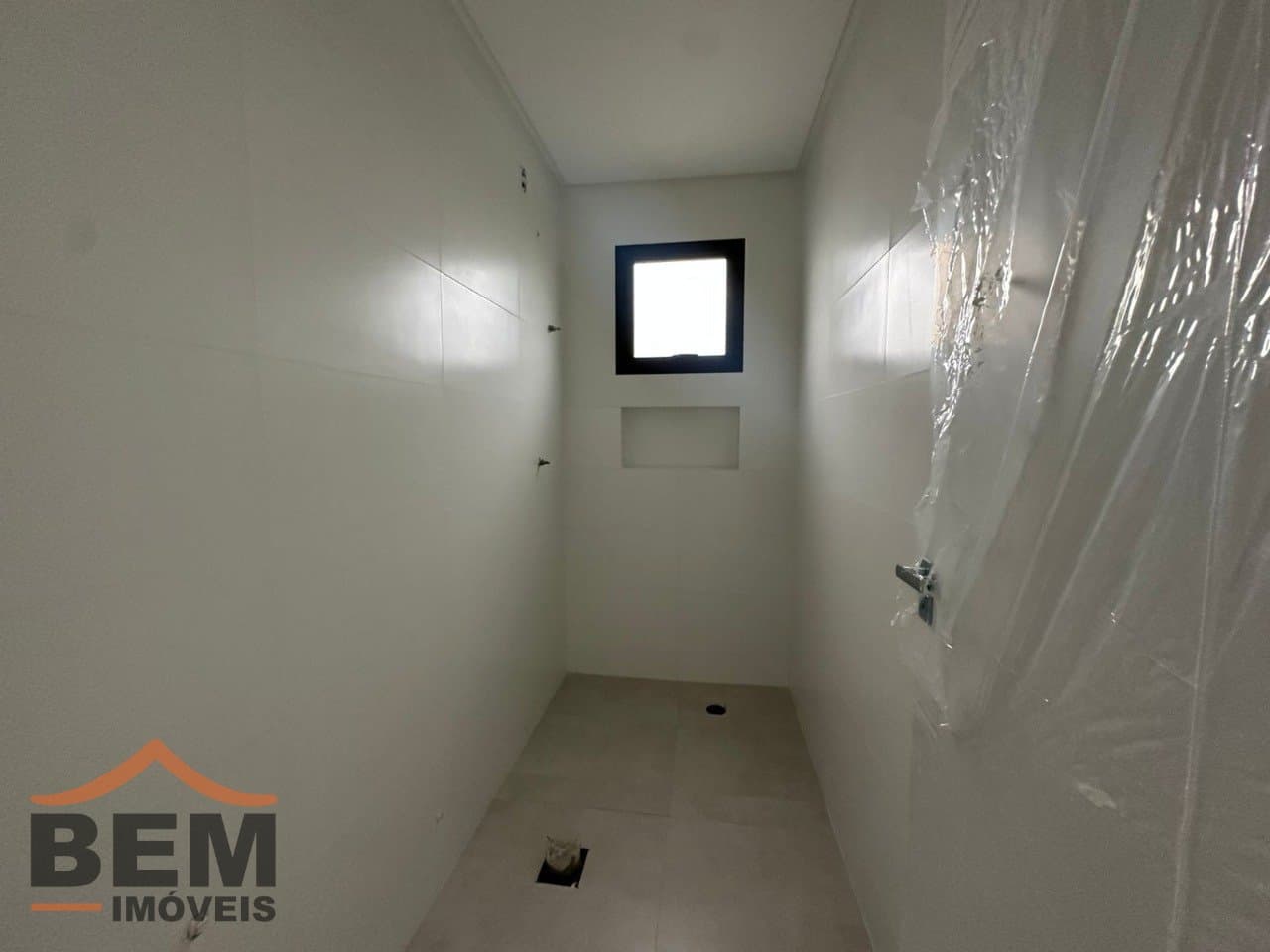 Apartamento à Venda com 2 quartos sendo 1 suíte no bairro Centro em Camboriú/SC: WhatsApp Image 2026-06-24 at 17.52