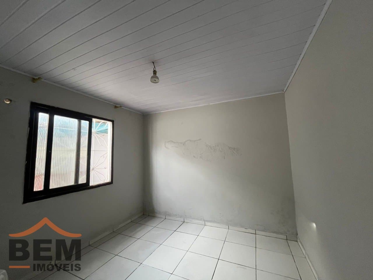 Casa para Locação com 2 quartos, 1 vaga no bairro Barra do Rio em Itajaí/SC: 07 - DORMITÓRIO 1
