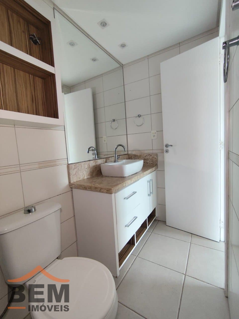 Apartamento à Venda com 2 quartos, 1 vaga no bairro Dom Bosco em Itajaí/SC