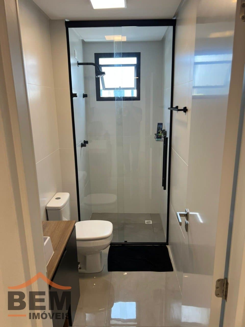 Apartamento à Venda com 2 quartos sendo 1 suíte, 1 vaga no bairro Fazenda em Itajaí/SC
