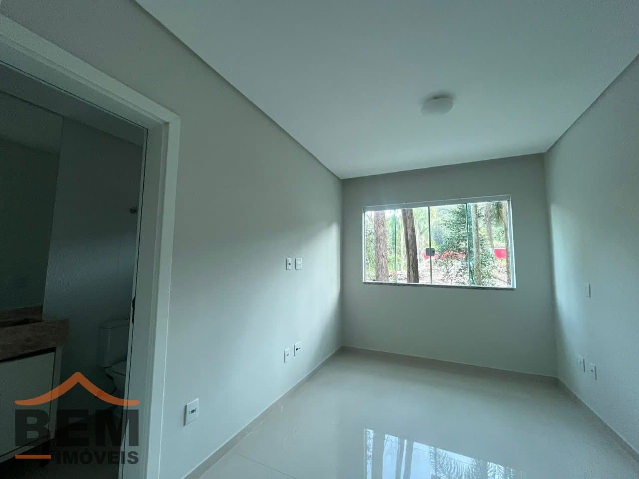 Apartamento para Locação com 3 quartos sendo 3 suítes, 2 vagas no bairro Cabeçudas em Itajaí/SC: 14  - SUÍTE 1