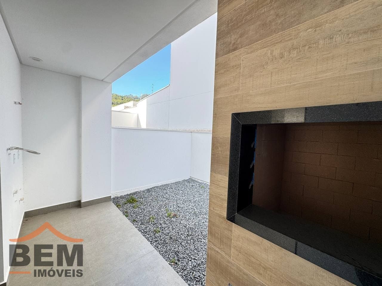 Casa à Venda com 2 suítes, 1 vaga no bairro São Francisco de Assis em Camboriú/SC