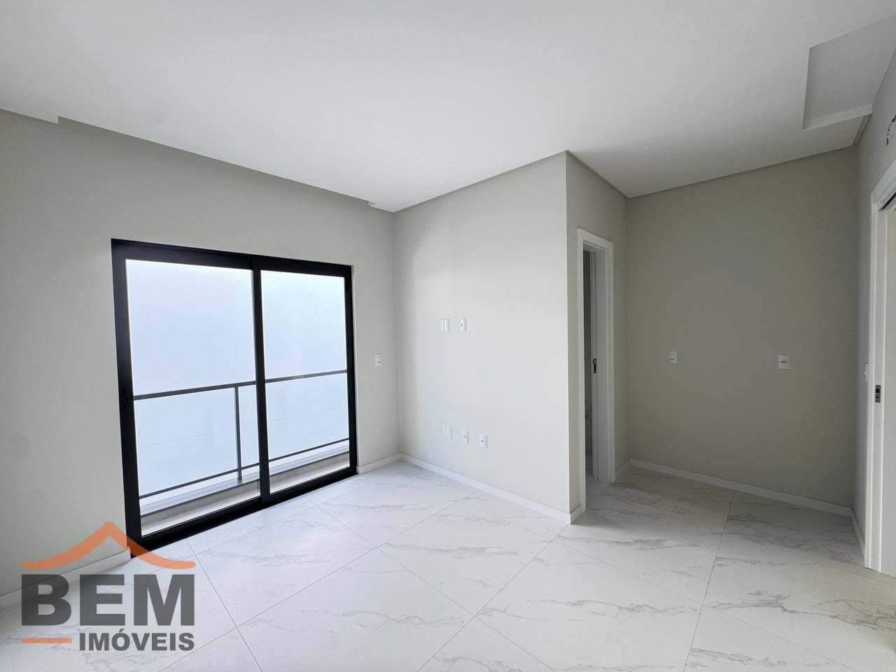 Casa à Venda com 2 suítes, 1 vaga no bairro São Francisco de Assis em Camboriú/SC