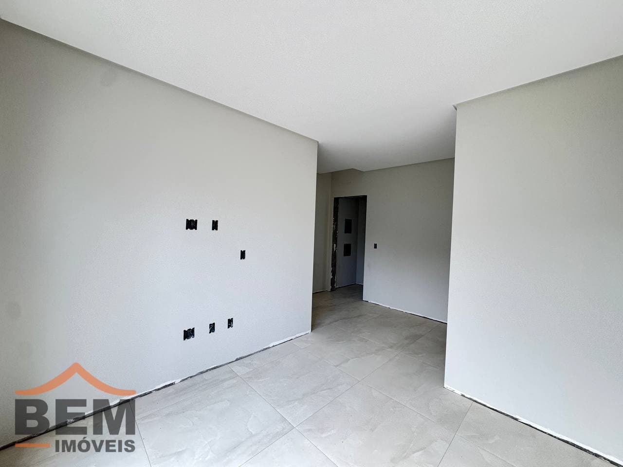 Casa à Venda com 2 suítes, 1 vaga no bairro São Francisco de Assis em Camboriú/SC