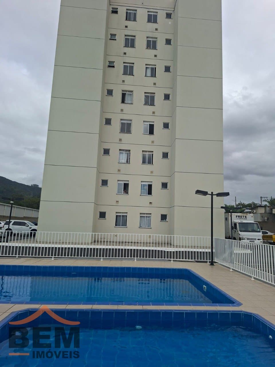 Apartamento para Locação com 2 quartos no bairro Areias em Camboriú/SC