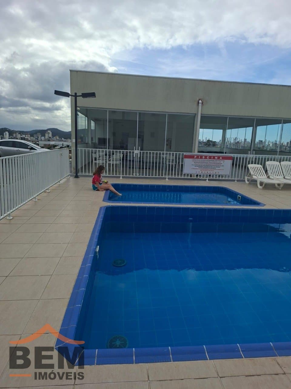 Apartamento para Locação com 2 quartos no bairro Areias em Camboriú/SC
