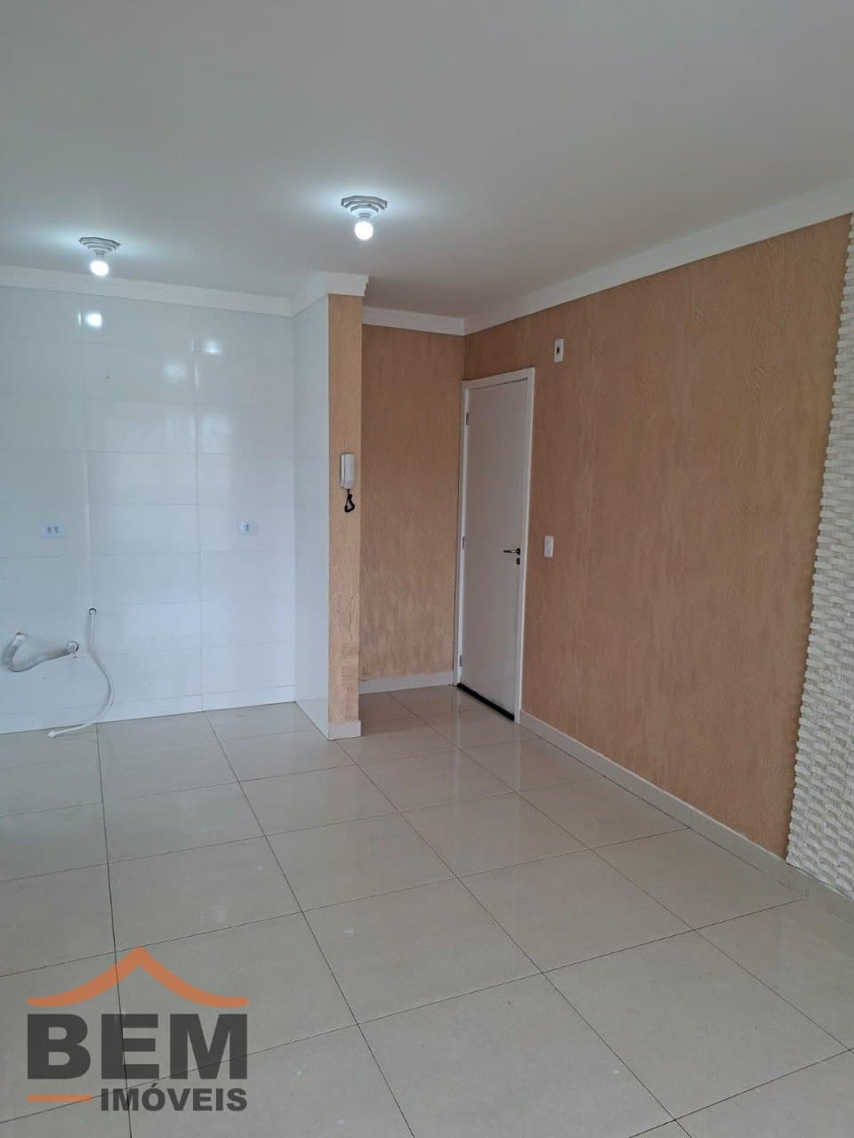 Apartamento para Locação com 2 quartos no bairro Areias em Camboriú/SC