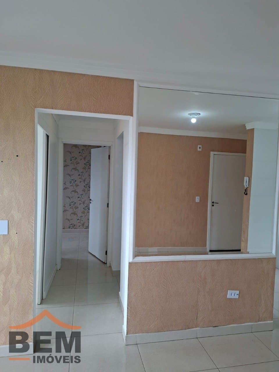 Apartamento para Locação com 2 quartos no bairro Areias em Camboriú/SC