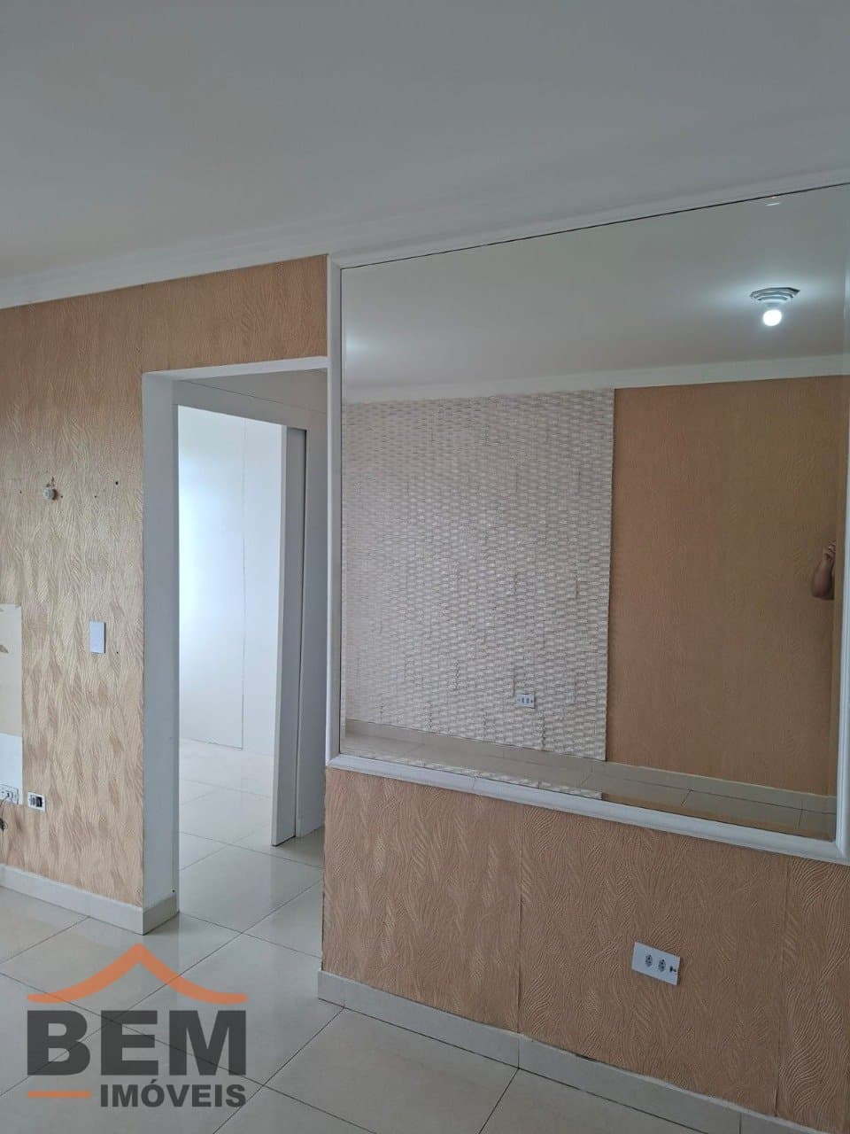 Apartamento para Locação com 2 quartos no bairro Areias em Camboriú/SC