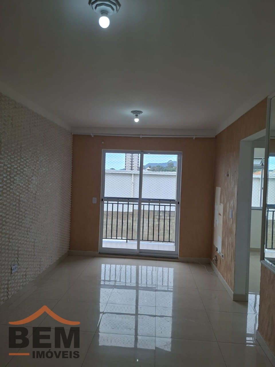 Apartamento para Locação com 2 quartos no bairro Areias em Camboriú/SC