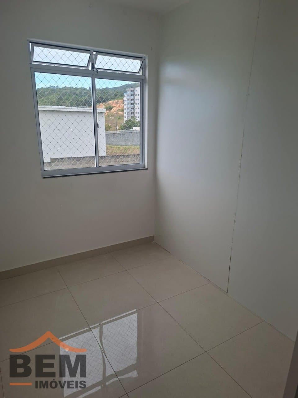 Apartamento para Locação com 2 quartos no bairro Areias em Camboriú/SC