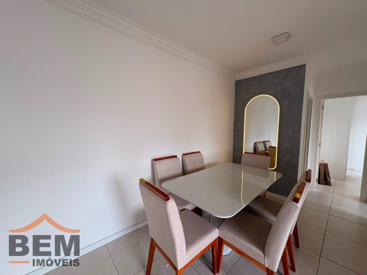 Apartamento para Locação com 2 quartos, 1 vaga no bairro Cordeiros em Itajaí/SC