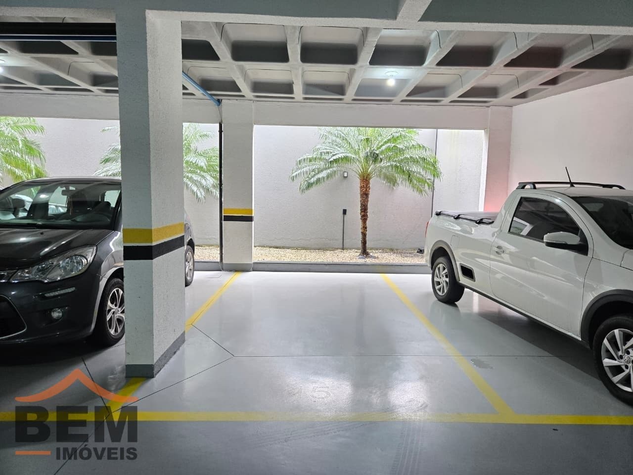 Apartamento para Locação com 1 quarto sendo 1 suíte, 1 vaga no bairro Fazenda em Itajaí/SC