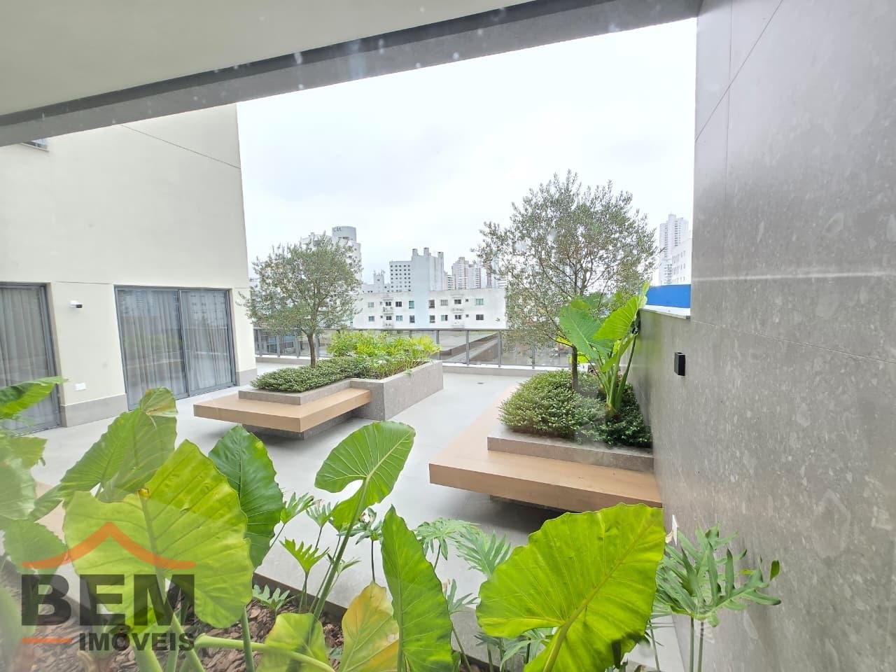 Apartamento à Venda com 2 quartos sendo 1 suíte, 1 vaga no bairro Fazenda em Itajaí/SC