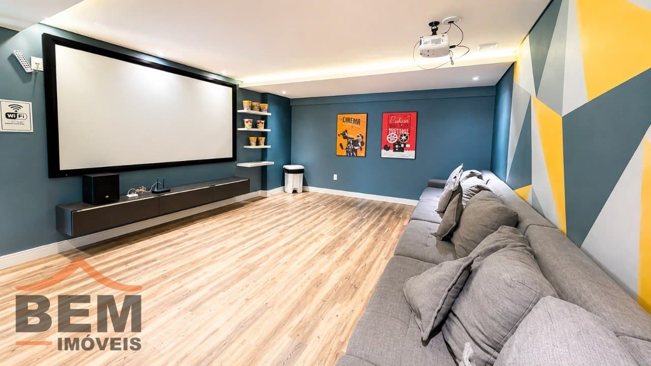 Apartamento à Venda com 2 quartos sendo 2 suítes, 1 vaga no bairro Ressacada em Itajaí/SC