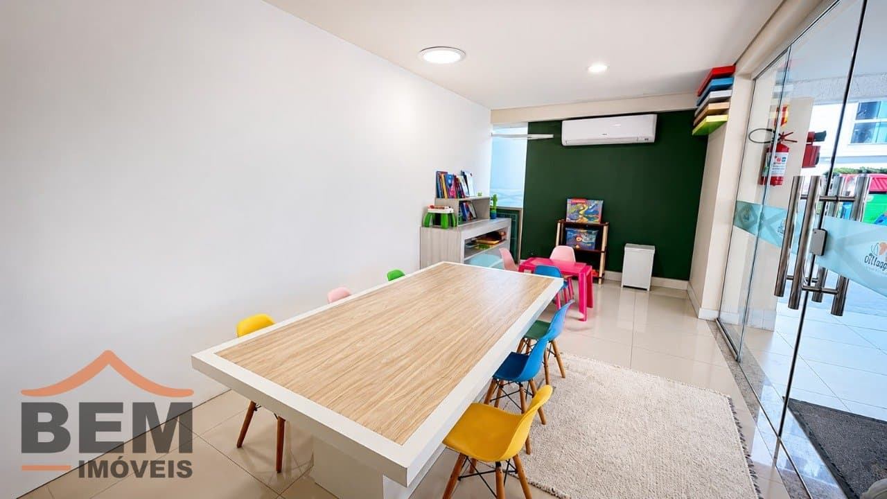 Apartamento à Venda com 2 quartos sendo 2 suítes, 1 vaga no bairro Ressacada em Itajaí/SC