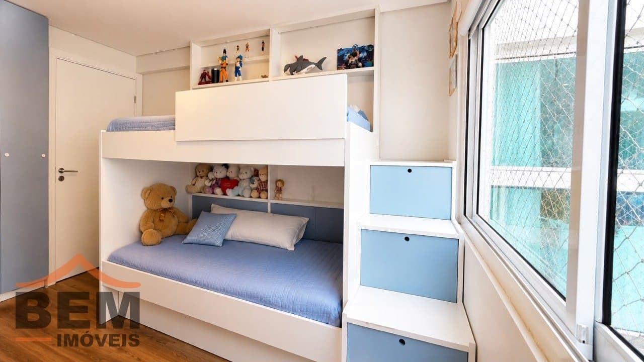 Apartamento à Venda com 2 quartos sendo 2 suítes, 2 vagas no bairro Ressacada em Itajai/SC