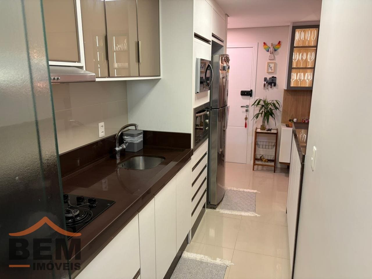 Apartamento à Venda com 2 quartos sendo 1 suíte, 1 vaga no bairro Ressacada em Itajaí/SC