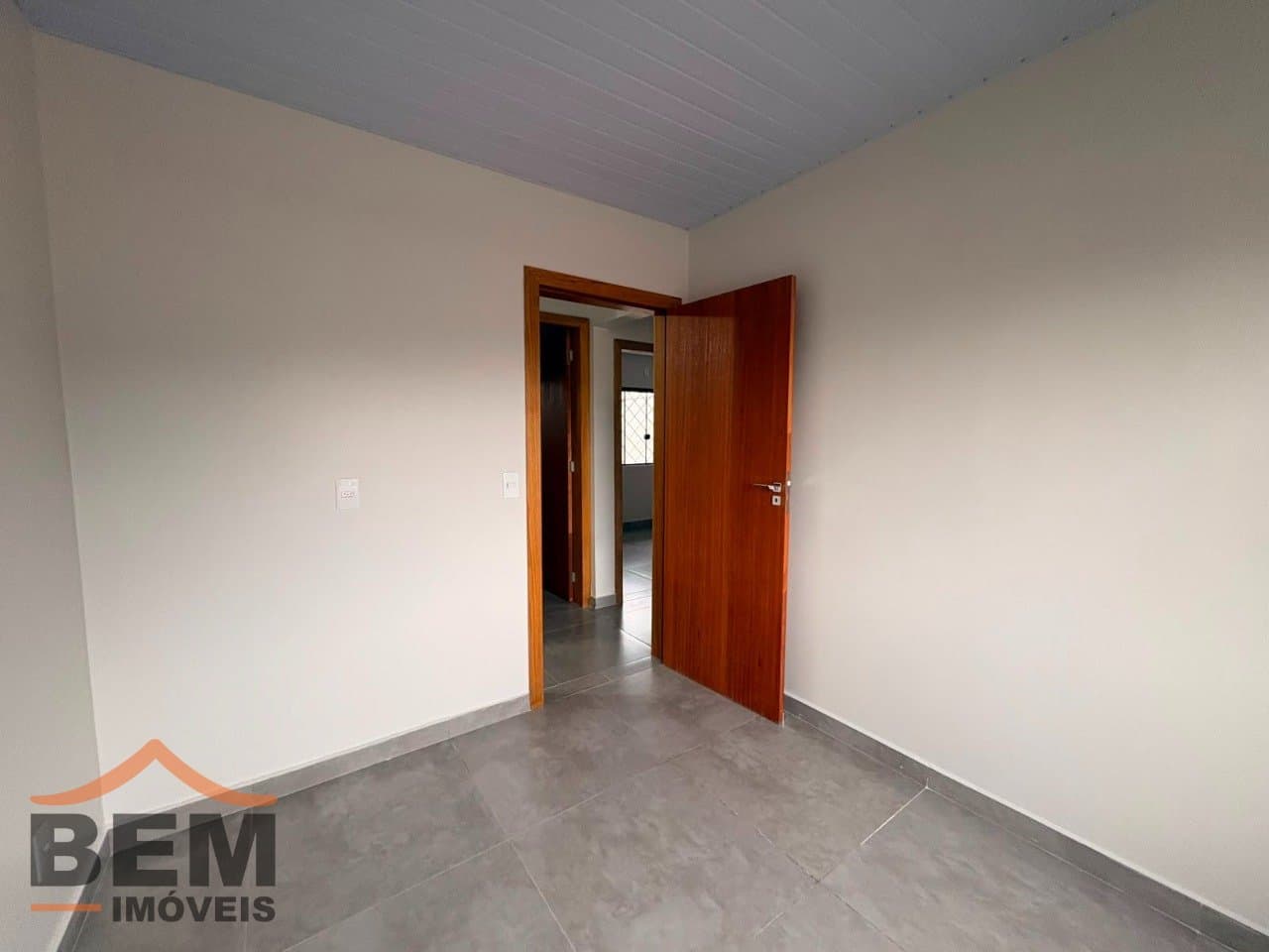 Casa para Locação com 4 quartos, 5 vagas no bairro Fazenda em Itajaí/SC