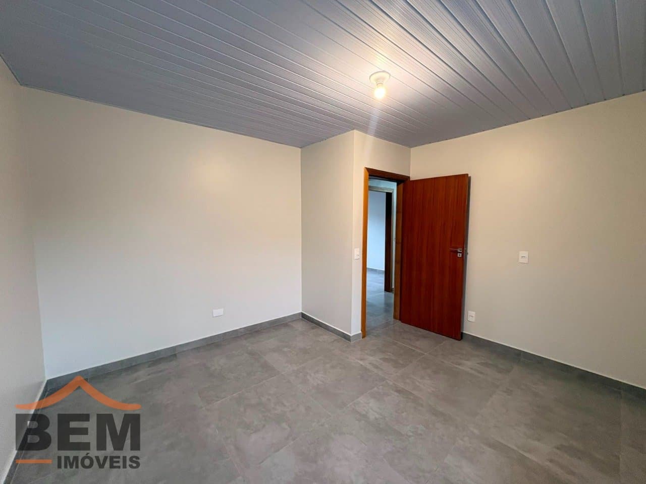 Casa para Locação com 4 quartos, 5 vagas no bairro Fazenda em Itajaí/SC