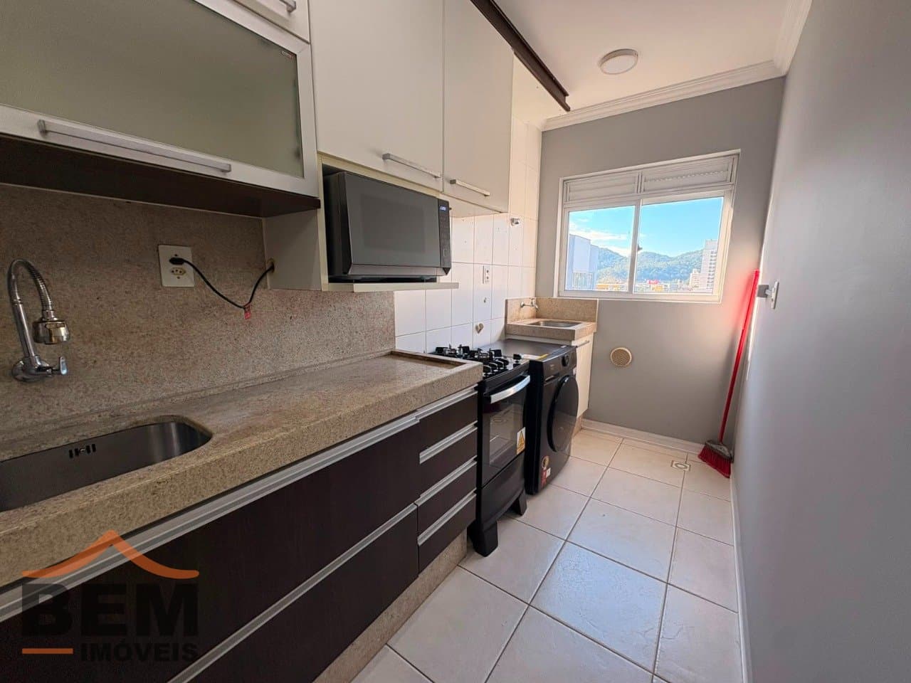 Apartamento para Locação com 2 quartos, 1 vaga no bairro Dom Bosco em Itajaí/SC