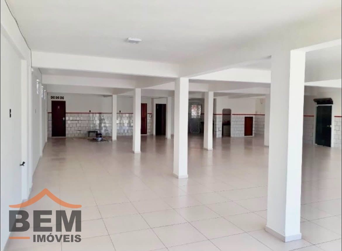Sala Comercial para Locação no bairro Cordeiros em Itajaí/SC