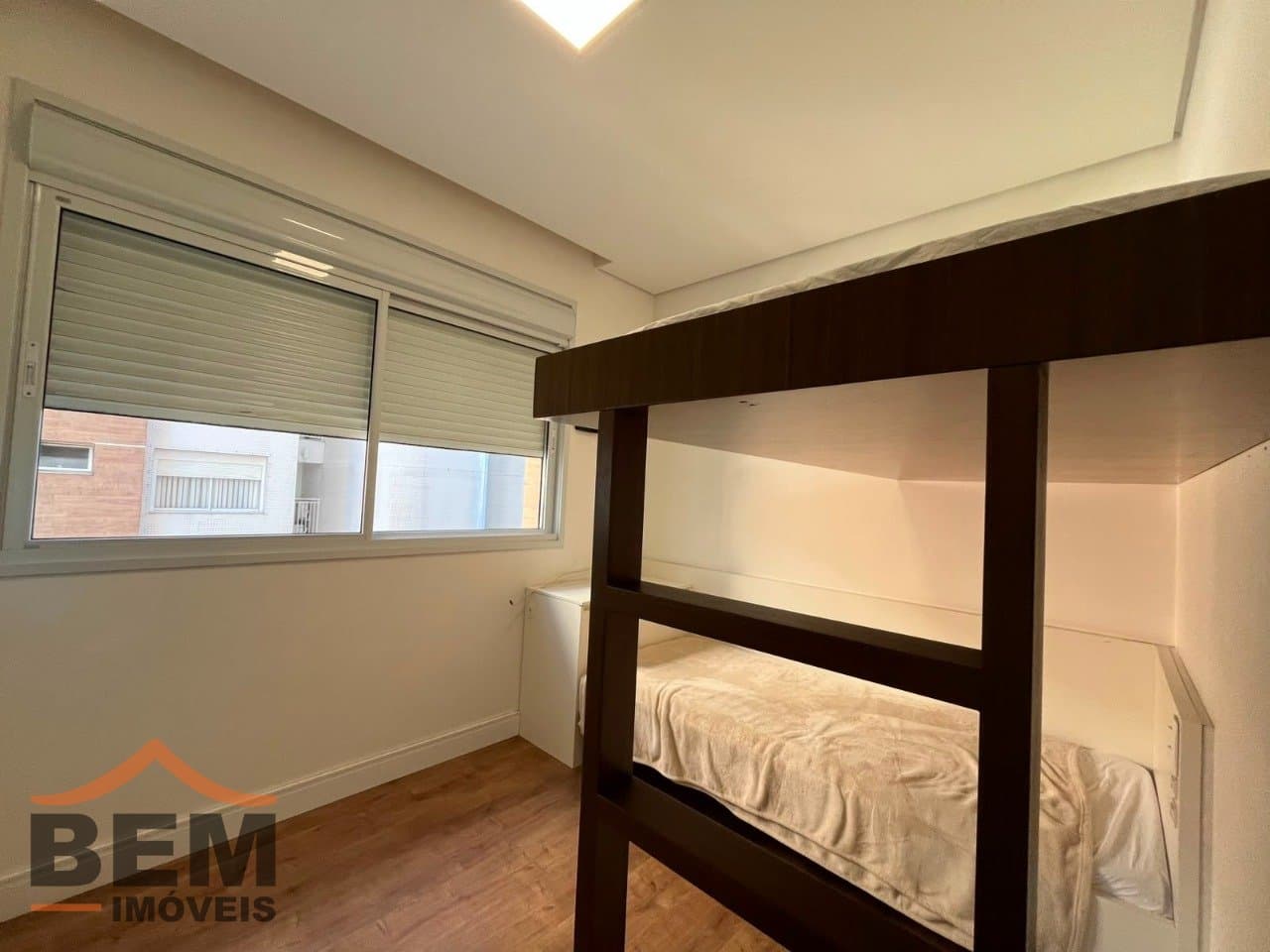 Apartamento para Locação com 2 quartos sendo 1 suíte, 1 vaga no bairro Praia Brava em Itajaí/SC: 17 - DORMITÓRIO 2