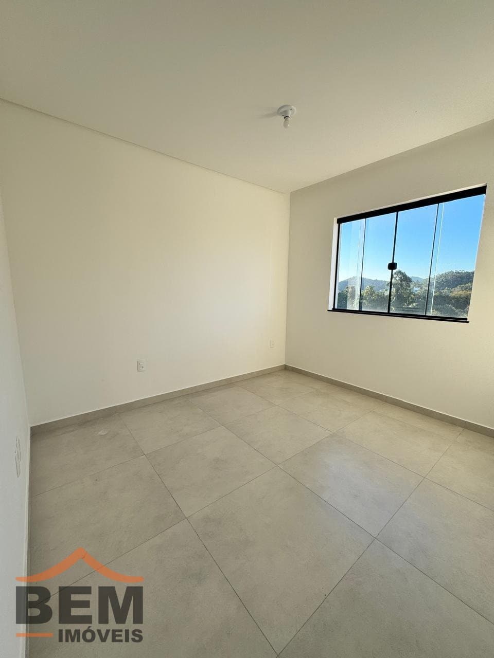 Apartamento à Venda com 2 quartos sendo 2 suítes, 1 vaga no bairro Centro em Camboriú/SC: 04eb6e18-be3e-4681-b3ea-7d61ab04ea44