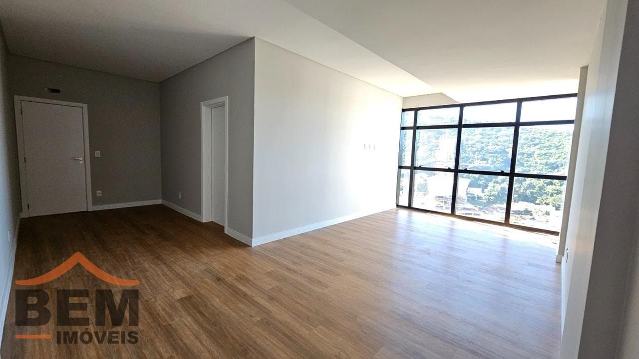 Apartamento Duplex para Locação com 3 quartos sendo 3 suítes, 3 vagas no bairro Fazenda em Itajaí/SC: 33 - SUÍTE