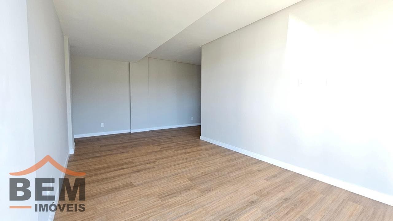 Apartamento Duplex para Locação com 3 quartos sendo 3 suítes, 3 vagas no bairro Fazenda em Itajaí/SC: 36 - SUÍTE